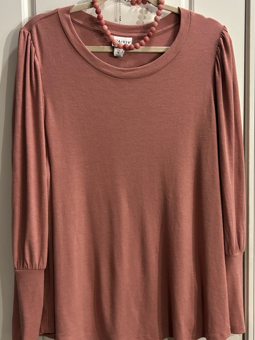 Ava & Viv Mauve Rose Long Sleeve Scoop Neck Top